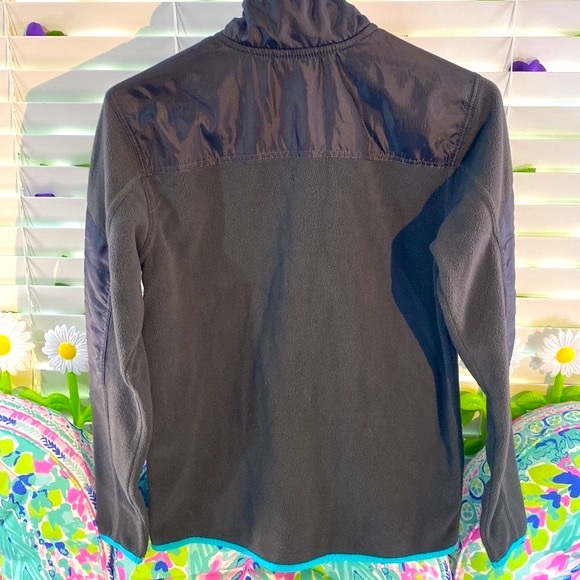 Fila gray jacket with turquoise/teal trim - Picture 4 of 8